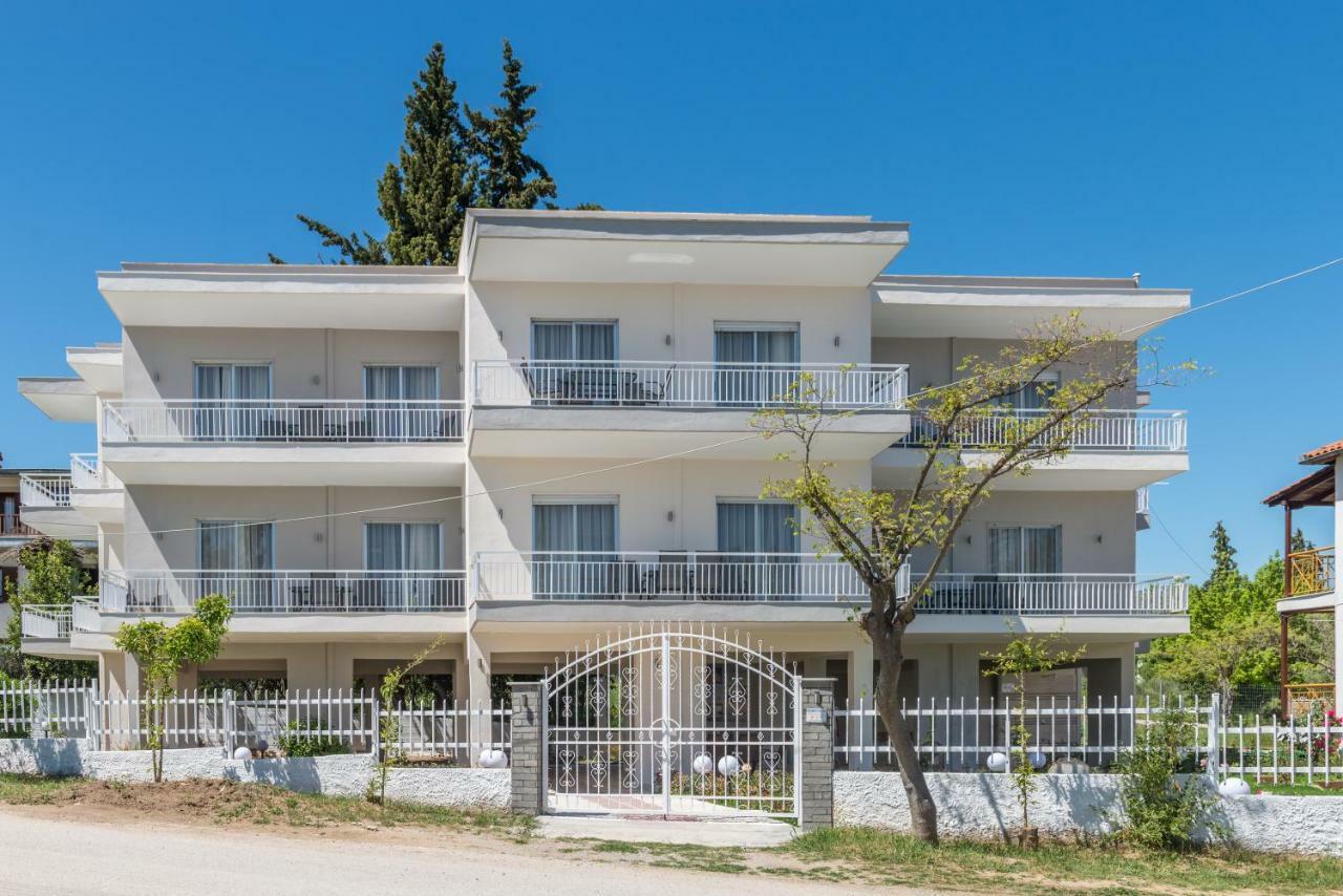 Nea Kallikrateia Georgalas Rest Apartments מראה חיצוני תמונה